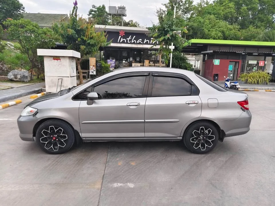 2004 Honda City IV 2