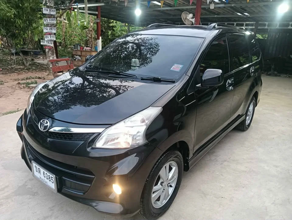 2012 Toyota Avanza II 2