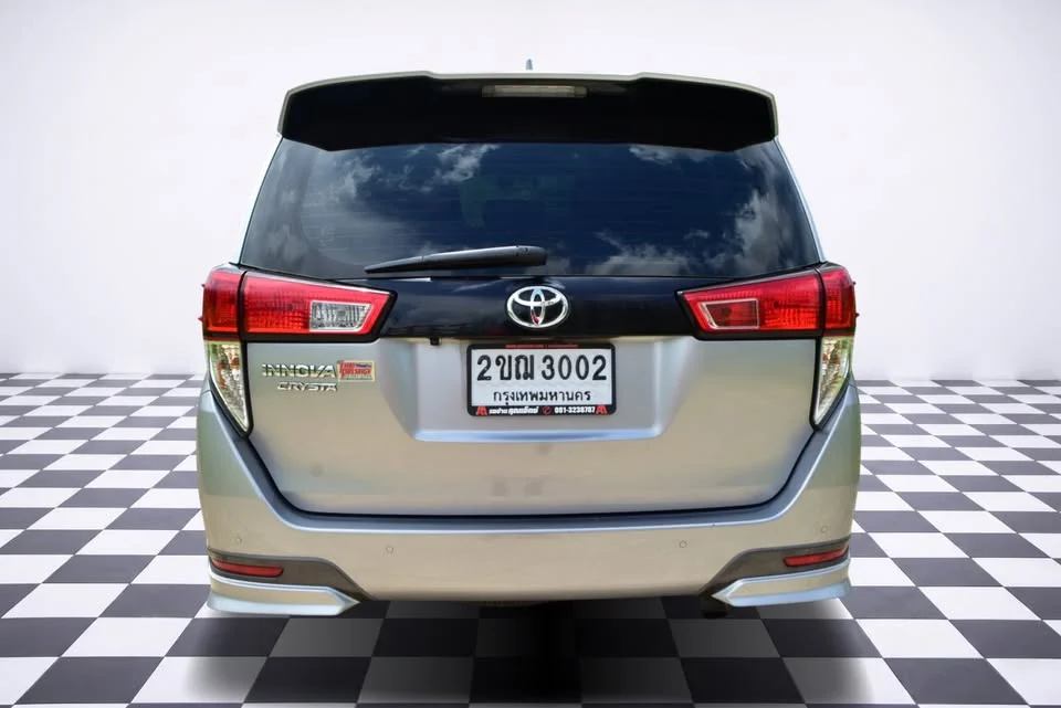2021 Toyota Innova II 2