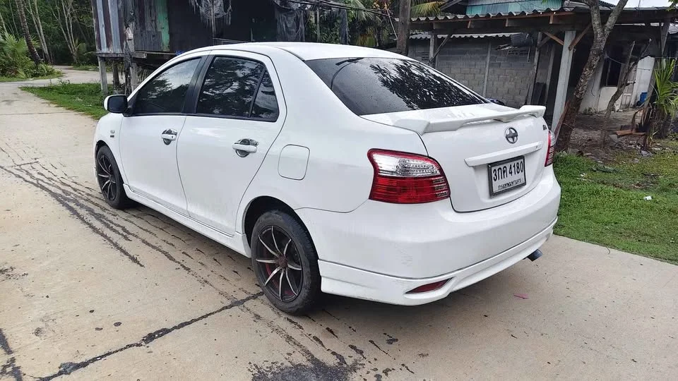 2010 Toyota Vios II 3