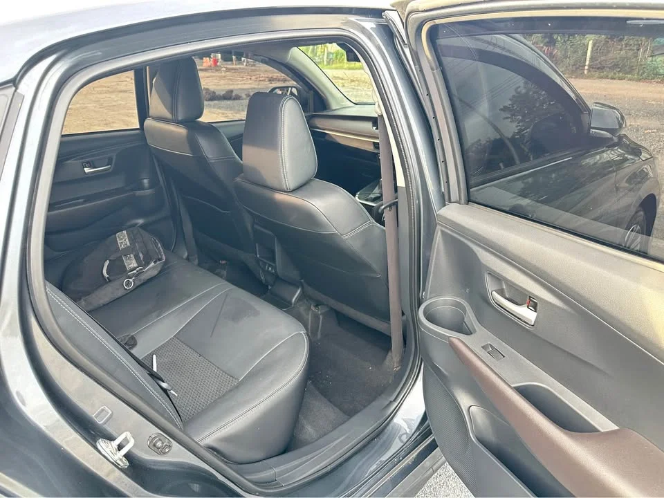 2025 Toyota Yaris ATIV IV 2