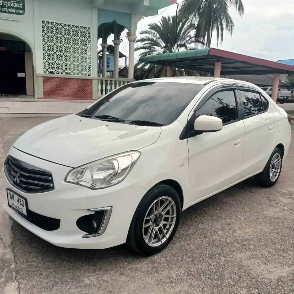 2015 Mitsubishi Attrage VI 2