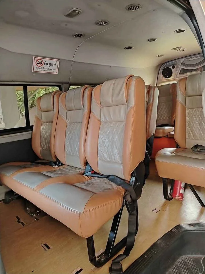 2012 Toyota Commuter V (H200) 2