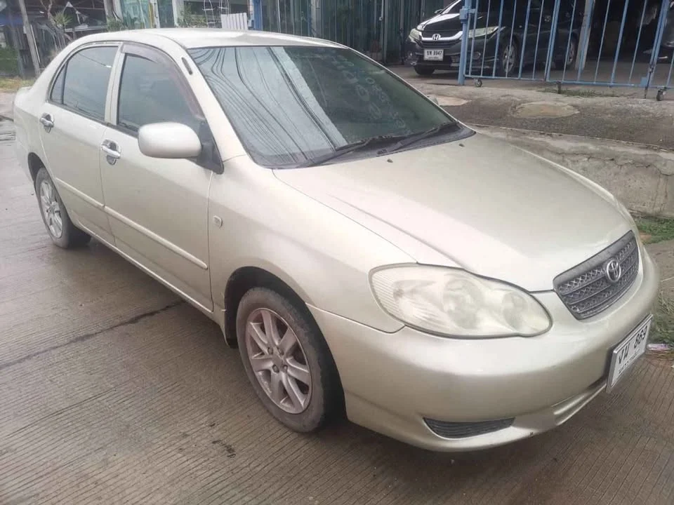 2002 Toyota Corolla Altis IX (E120) 2
