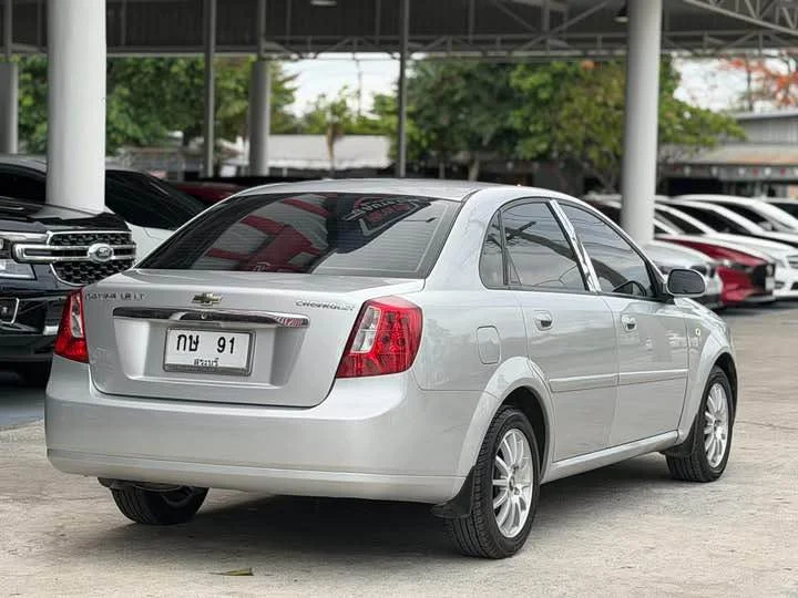 2004 Chevrolet Optra 2