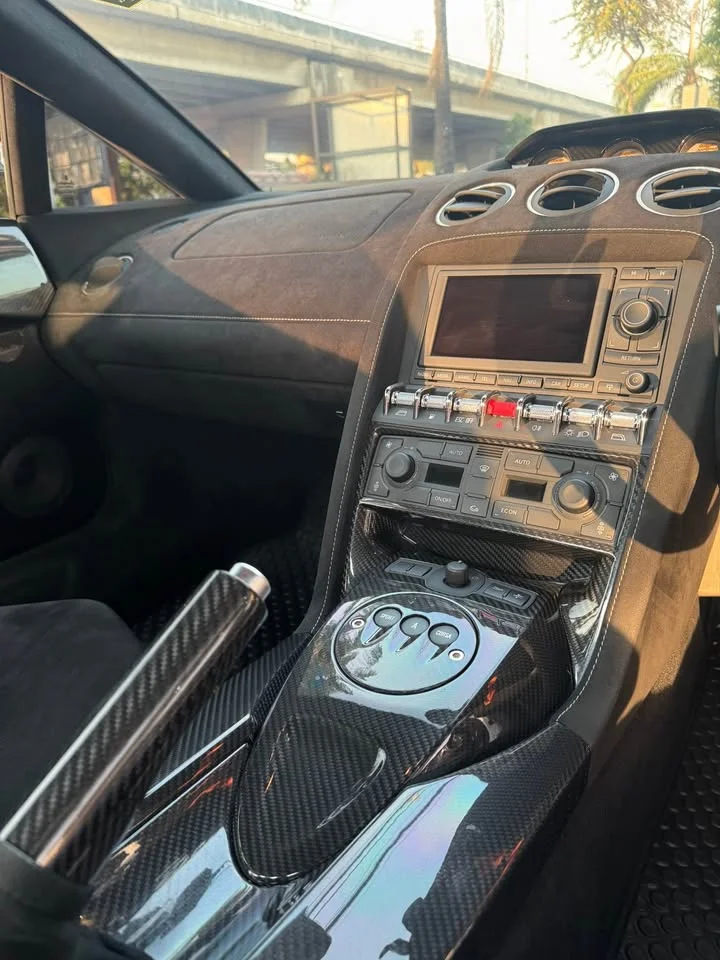 2010 Lamborghini Gallardo 2