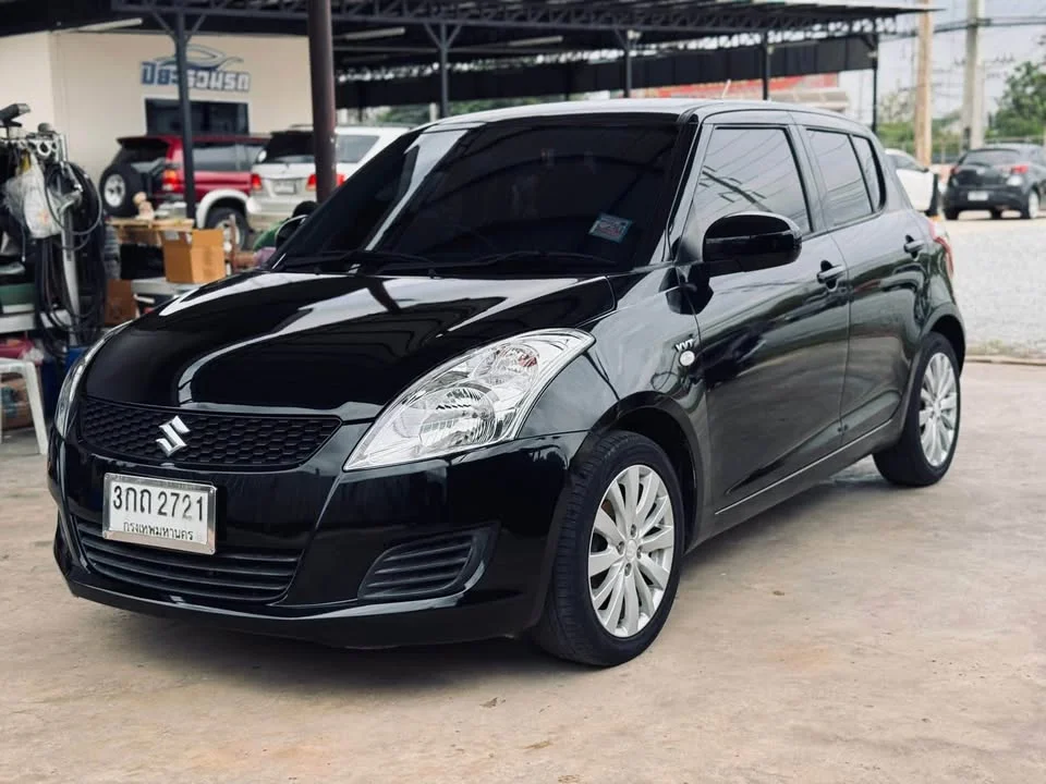 2014 Suzuki Swift II 3