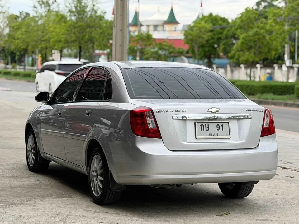 2005 Chevrolet Optra 3