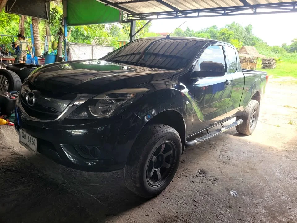 2016 Mazda BT-Series II 2