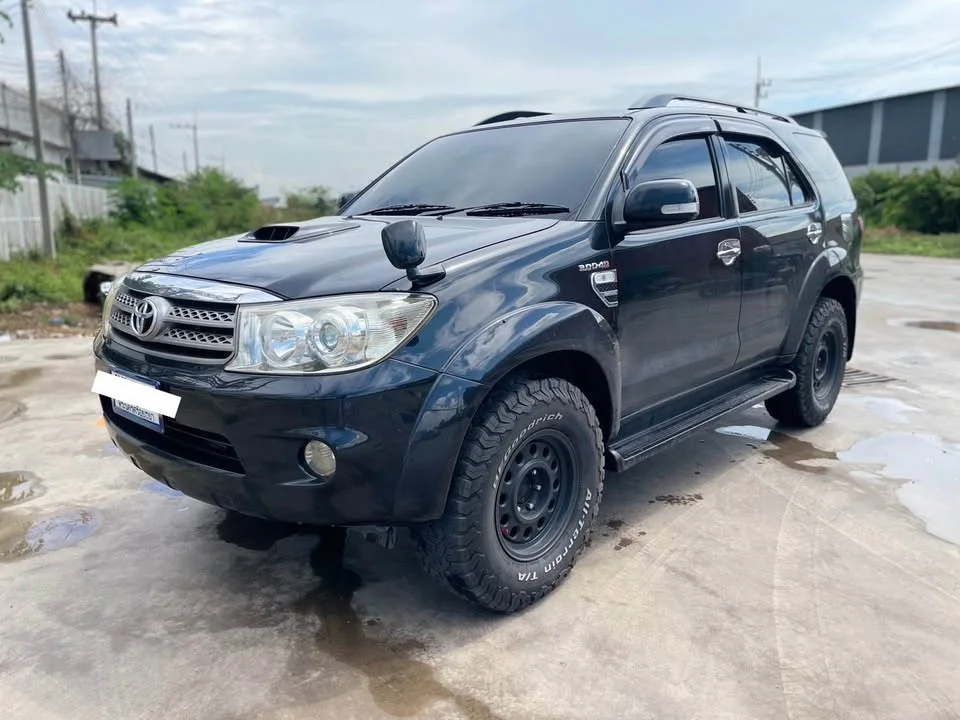 2009 Toyota Fortuner I 3