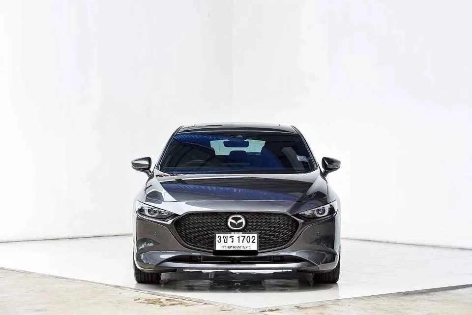2022 Mazda 3 IV 3