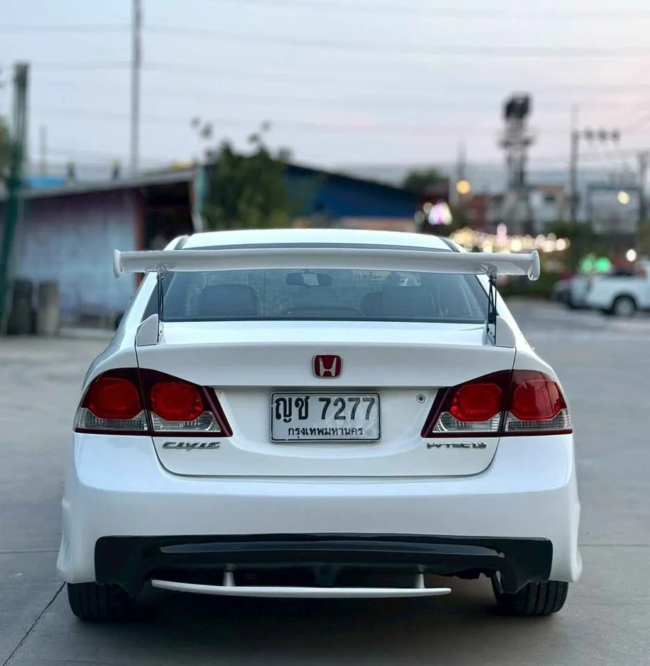 2011 Honda Civic VIII 2