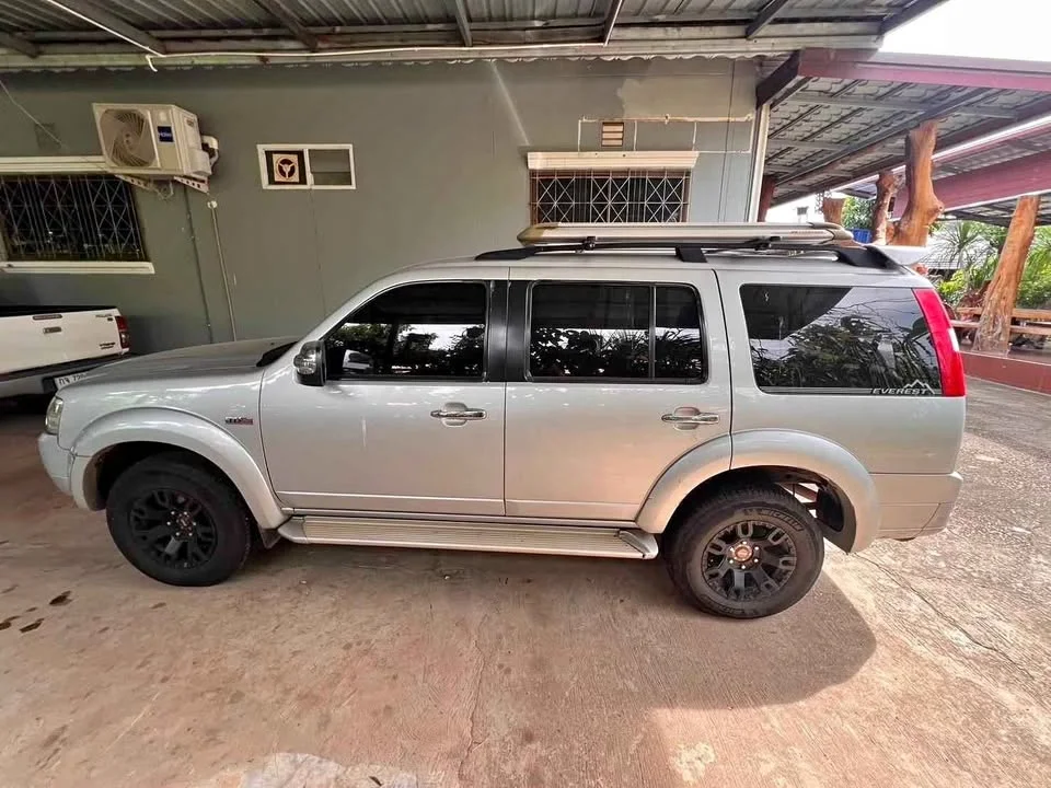 2008 Ford Everest I 3