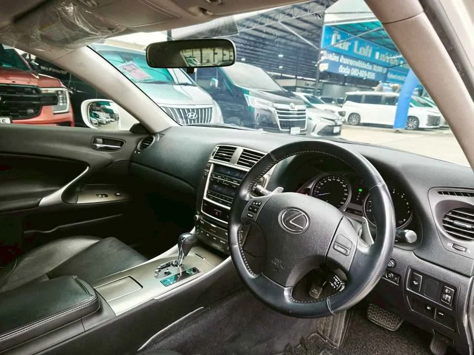 2007 Lexus IS II 3