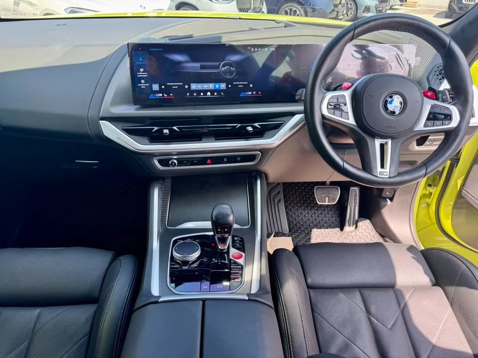 2023 BMW XM G09 3