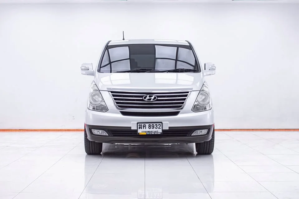 2012 Hyundai H-1 II 3
