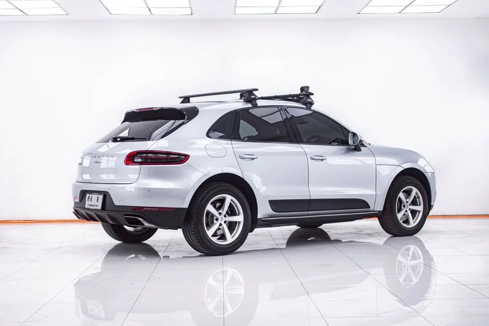 2015 Porsche Macan I 3