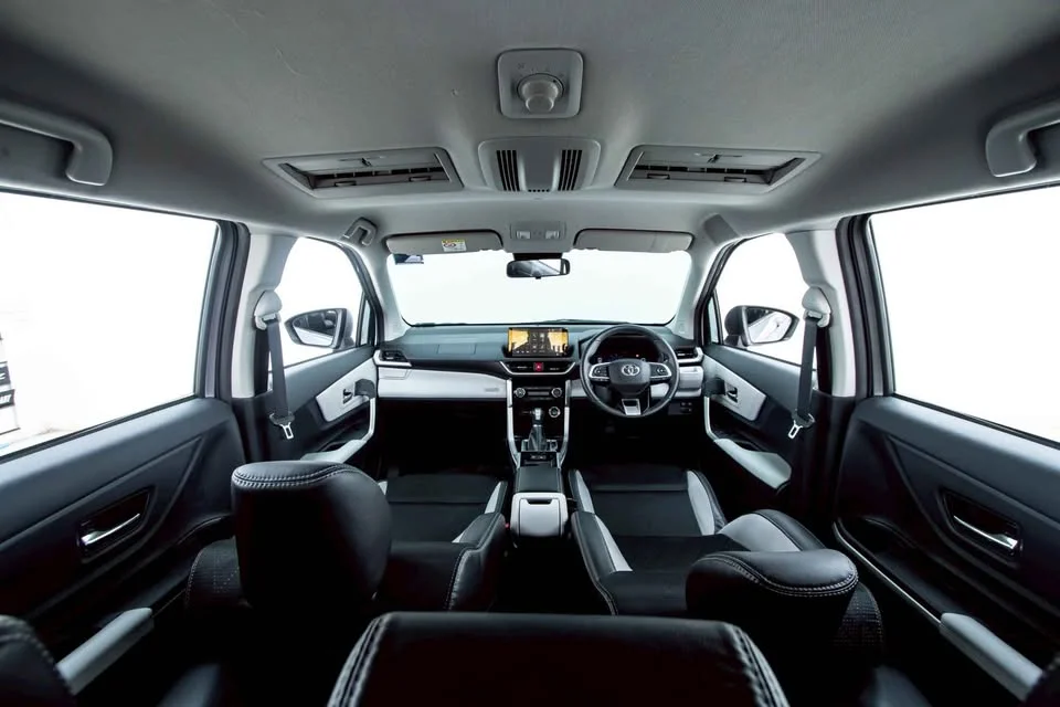 2023 Toyota Veloz III 3