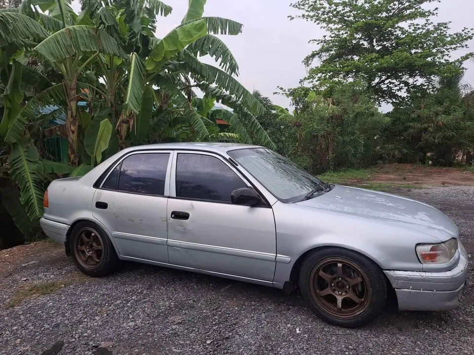 1996 Toyota Corolla Altis VIII (E110) 3