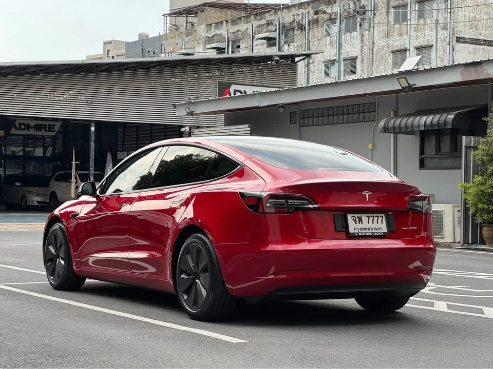 2021 Tesla Model 3 3