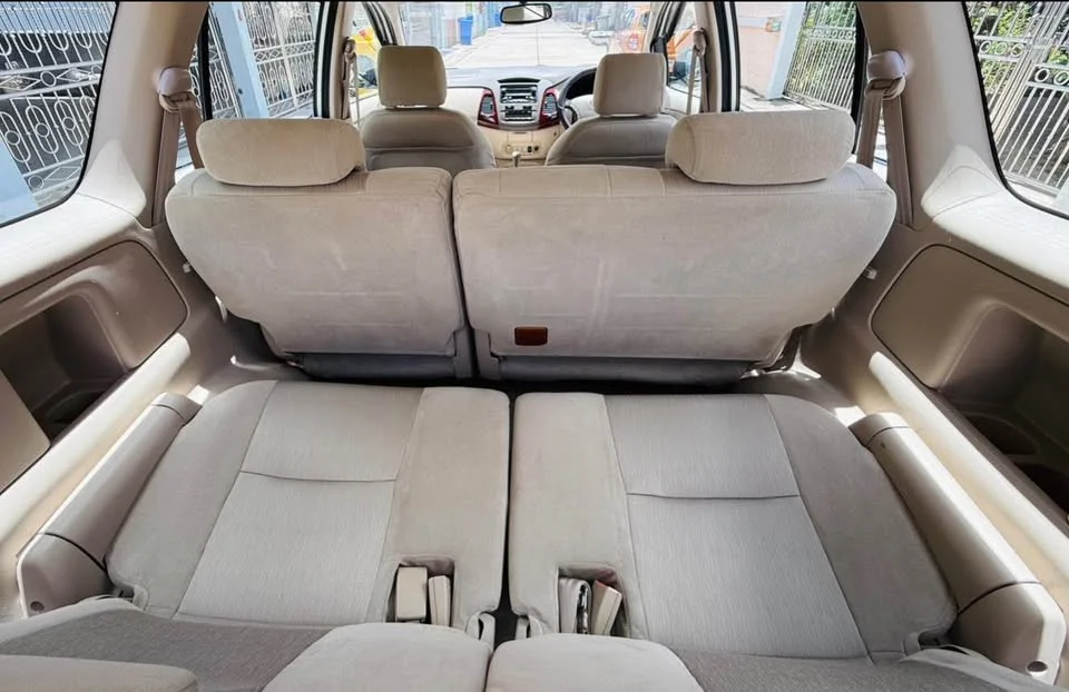 2005 Toyota Innova I 2