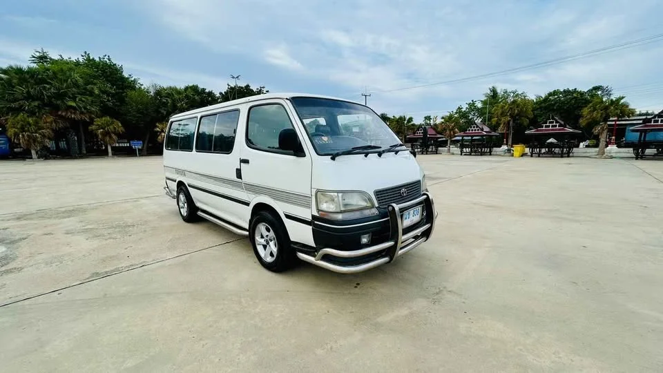 1998 Toyota Commuter IV (H100) 2