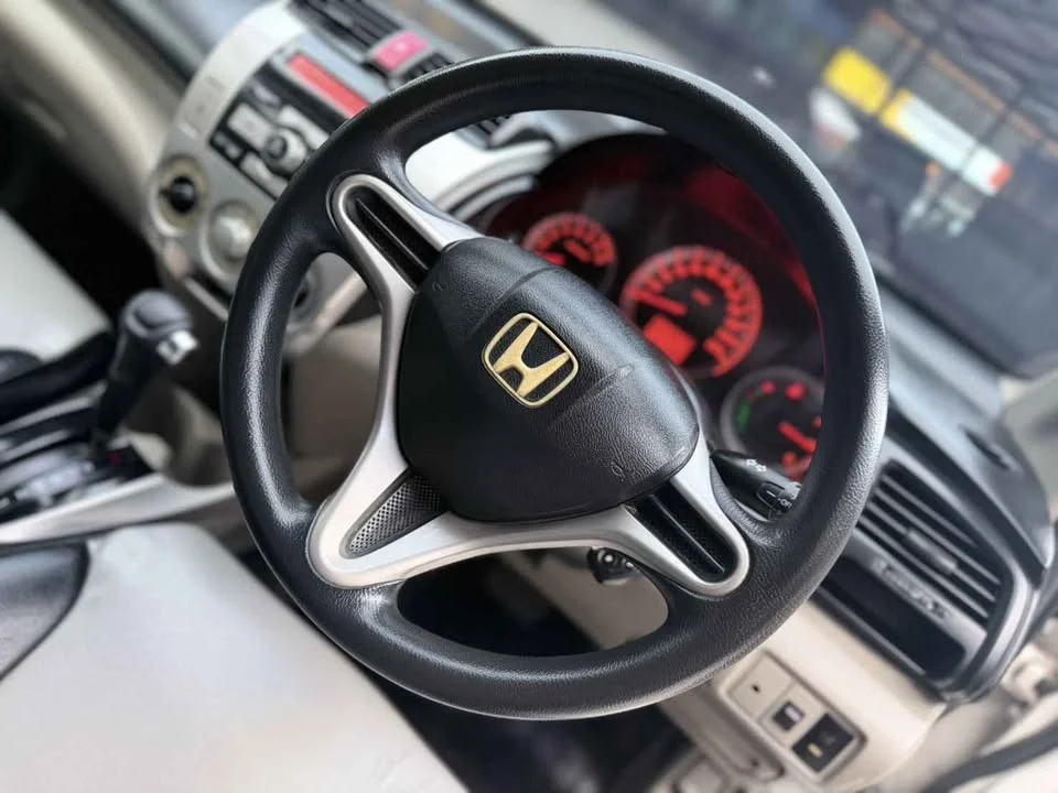 2010 Honda City V 2
