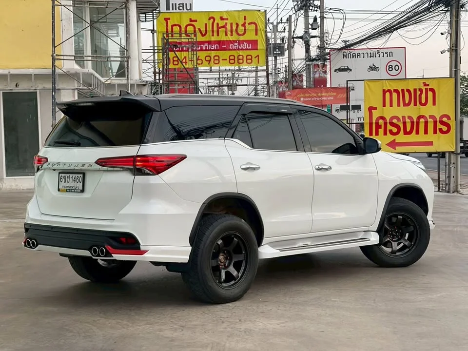2018 Toyota Fortuner II 2