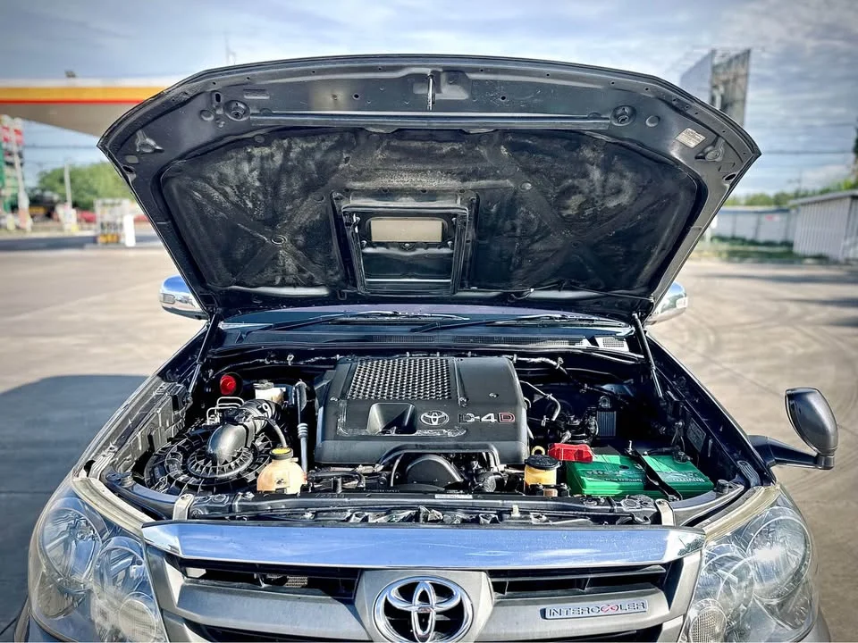 2007 Toyota Fortuner I 3