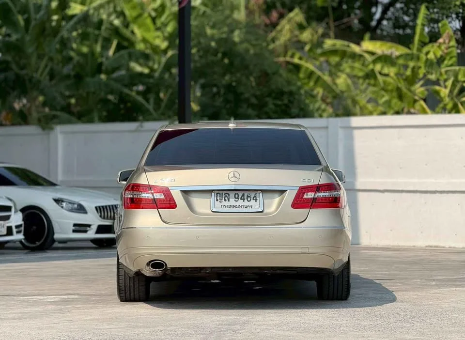 2011 Benz E-Class W212 2