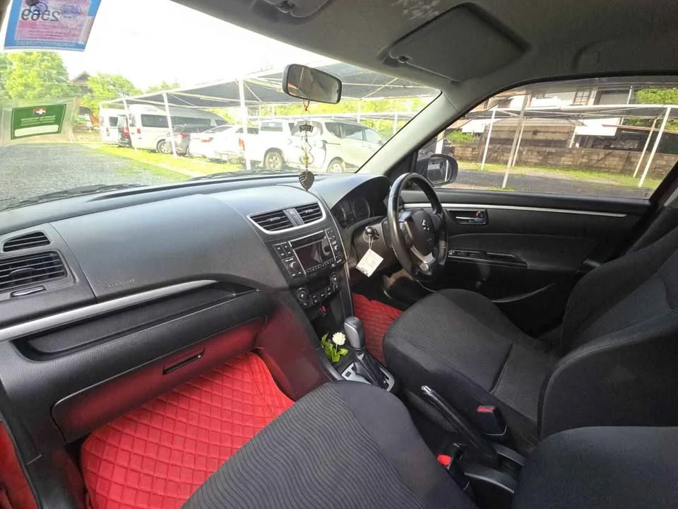 2013 Suzuki Swift II 2