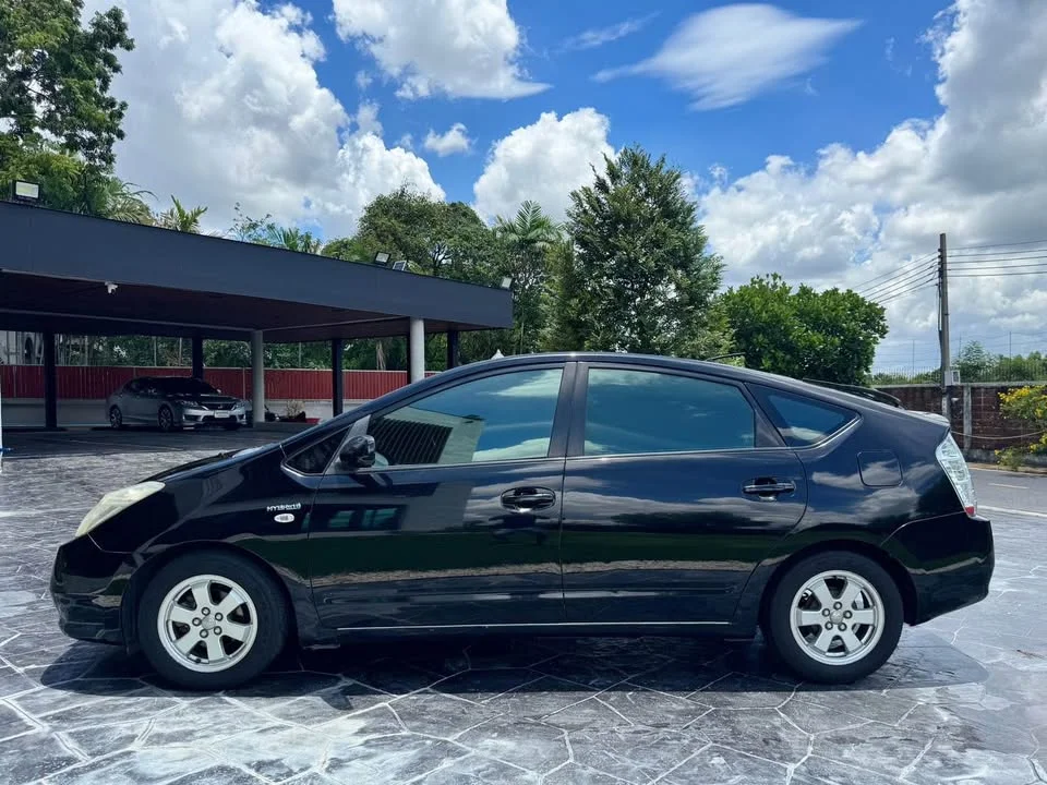 2007 Toyota Prius II 2