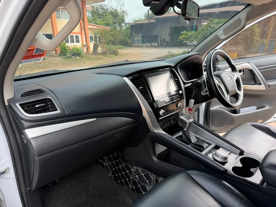 2019 Mitsubishi Pajero Sport III 3