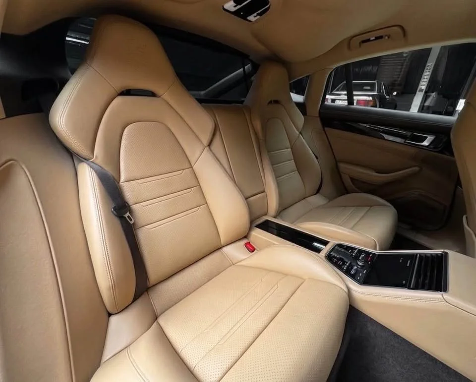 2017 Porsche Panamera II 2