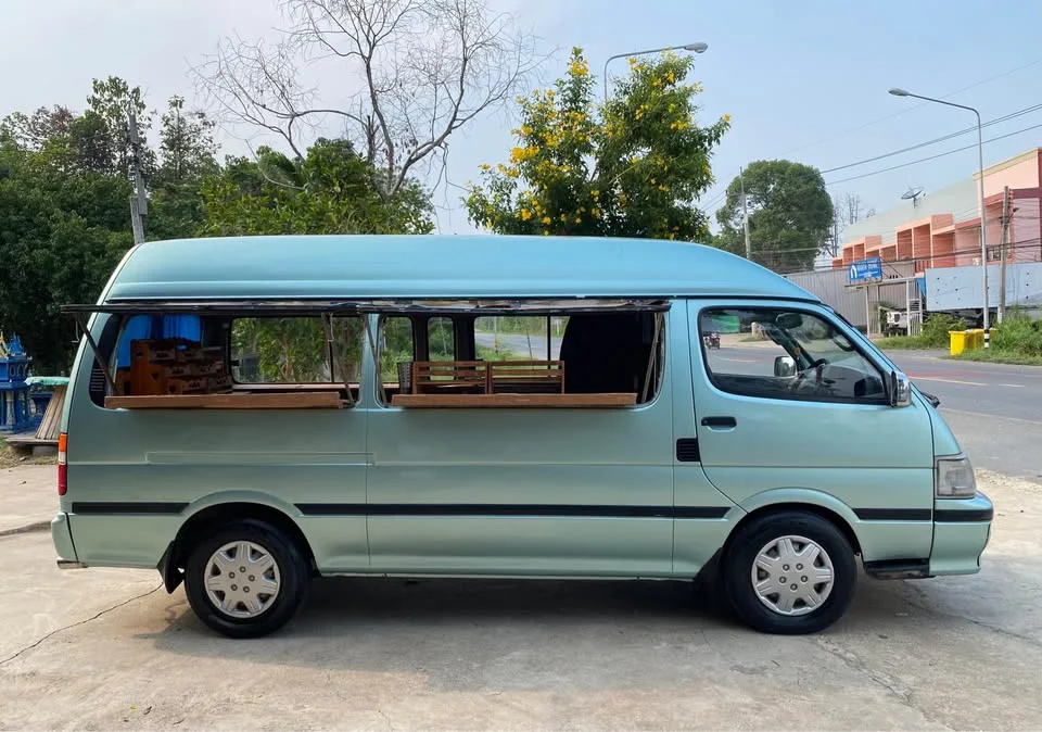 1996 Toyota Commuter IV (H100) 2