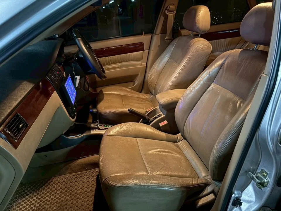 2004 Chevrolet Optra 3