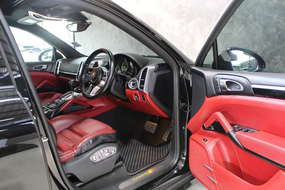 2017 Porsche Cayenne II 2