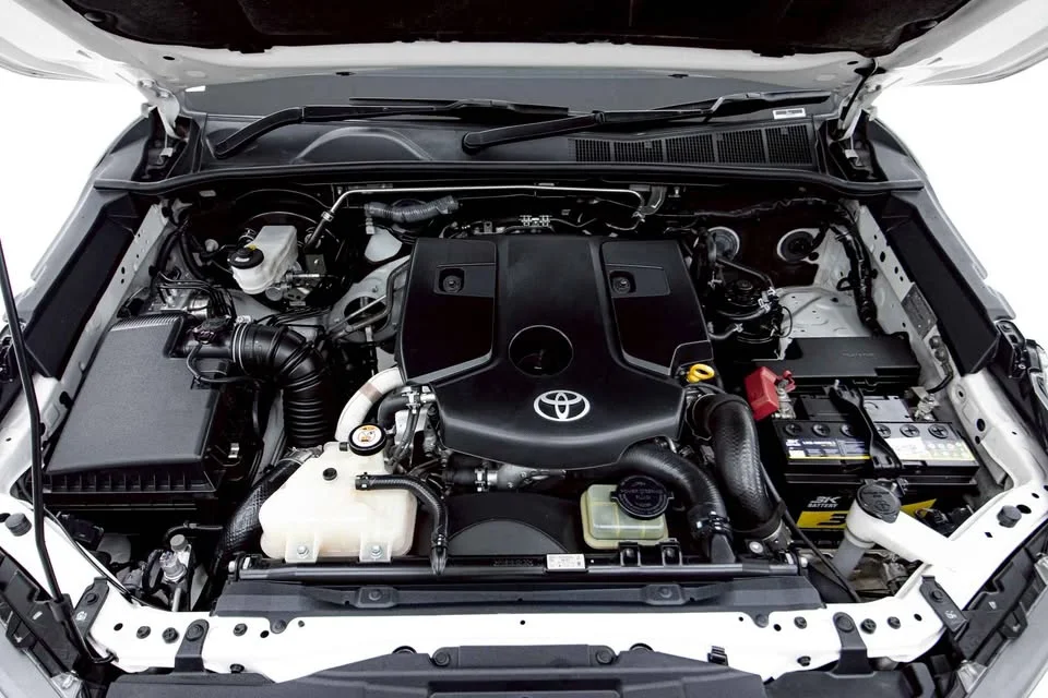 2022 Toyota Hilux VIII 2