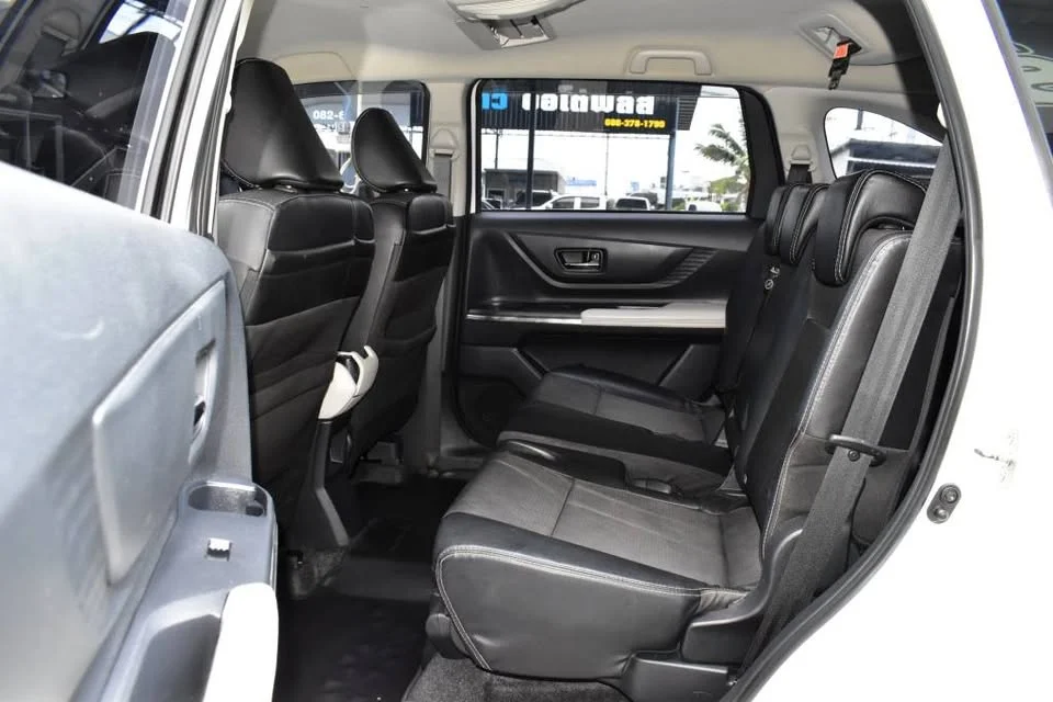 2022 Toyota Veloz III 3