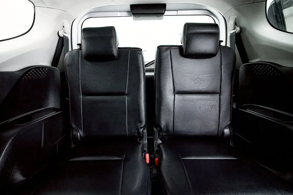 2017 Toyota Sienta II 2
