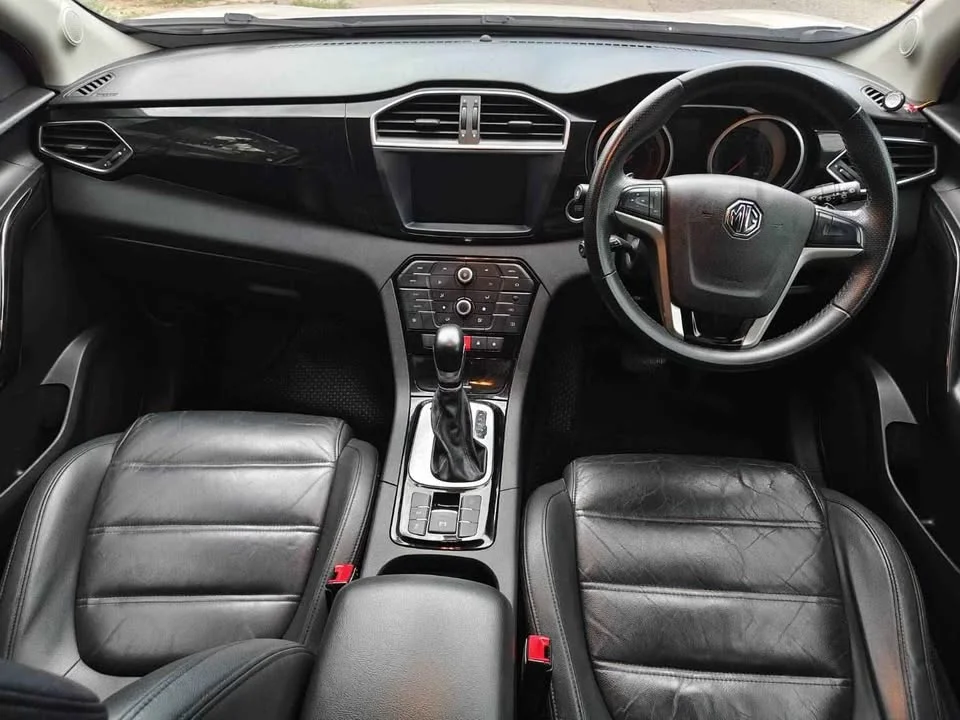 2017 MG GS 2