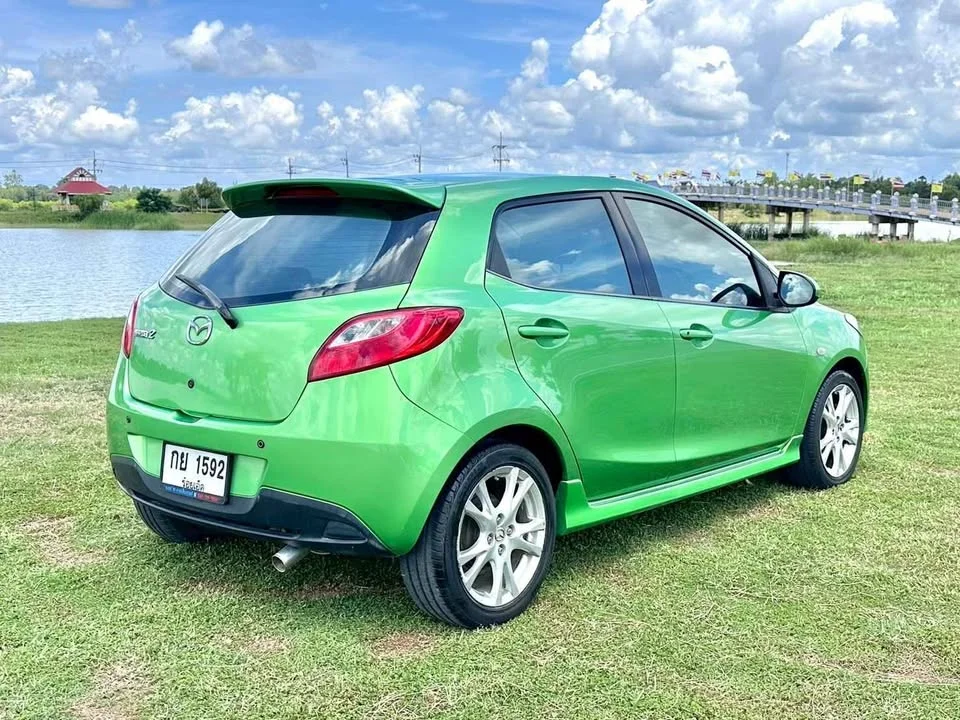 2012 Mazda 2 II 3