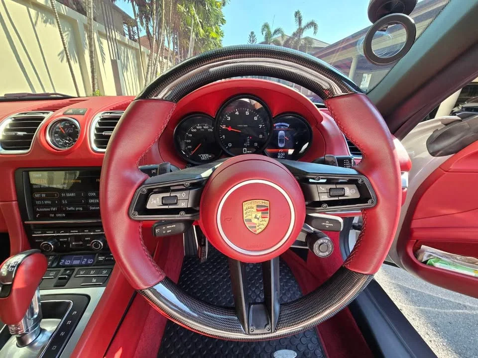2013 Porsche 718 Boxster and Cayman IV 2