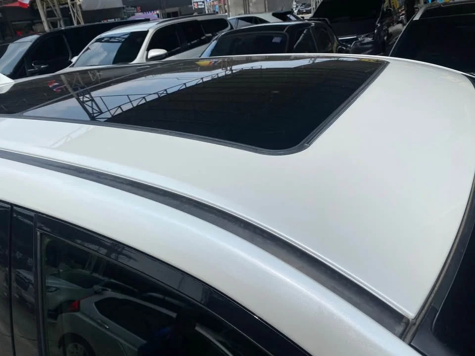 2014 Toyota Harrier III 3