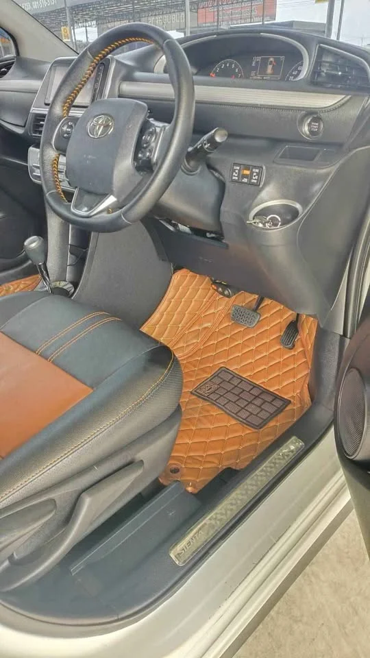 2017 Toyota Sienta II 3