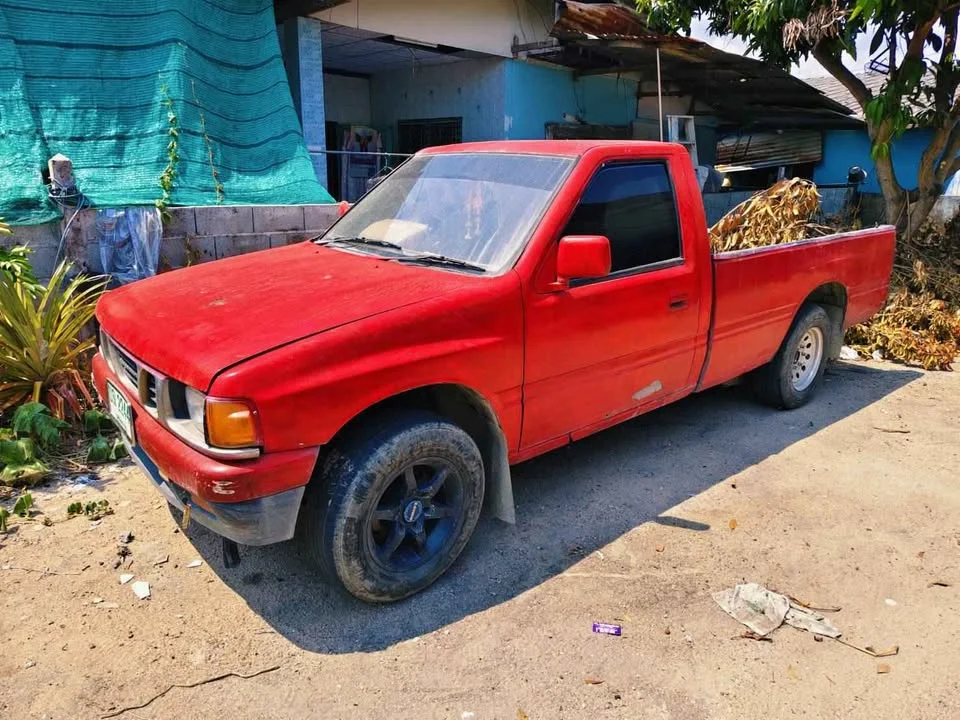 1999 Isuzu TFR III 3