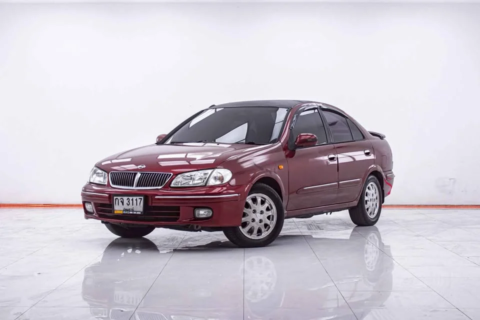 Nissan Sunny N16 3