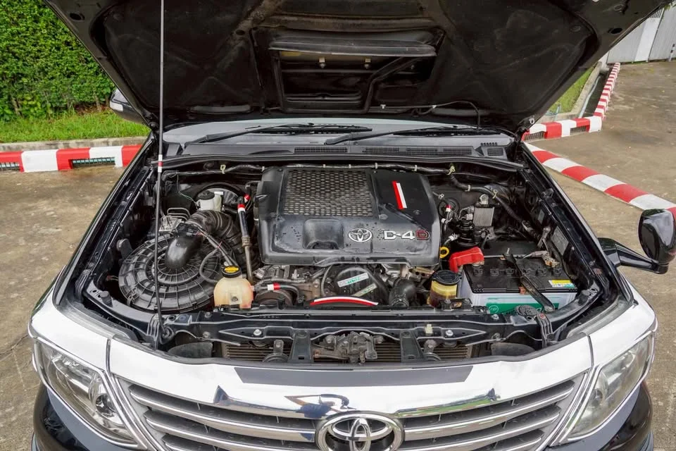 2013 Toyota Fortuner I 2