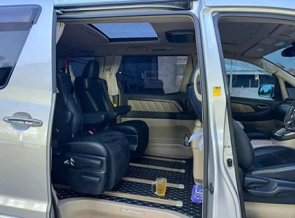 2007 Toyota Alphard, Vellfire I (AH10) 3