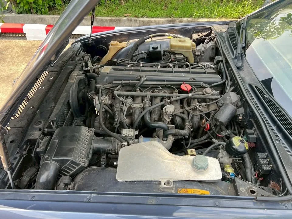 1993 Jaguar XJ XJ40 2